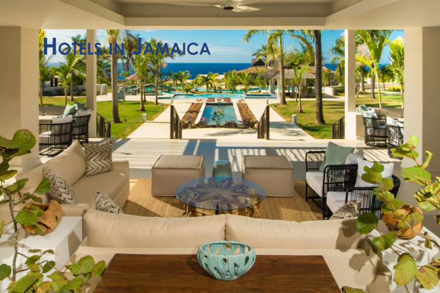 HOTELS & RESORT AREAS